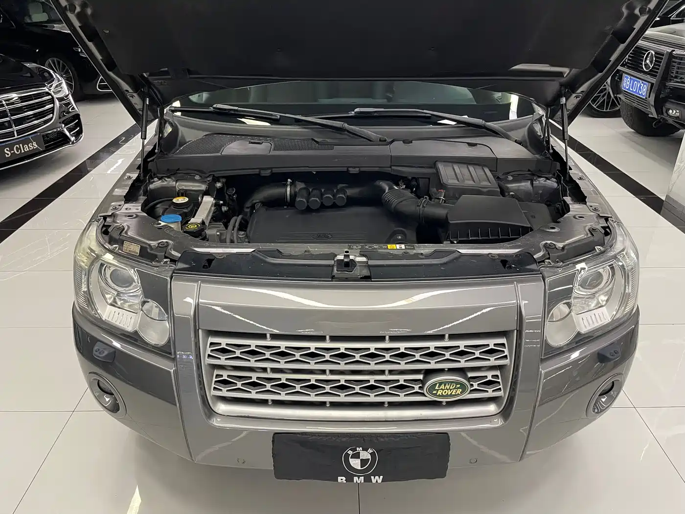 Land Rover Freelander 2 2010 2.2 TD4 Automatic HSE Diesel фото 37