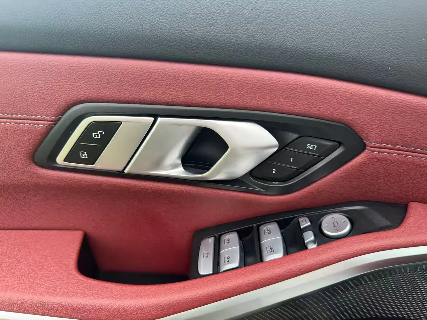 BMW 3 Series 2023 320Li M Sport Package фото 4