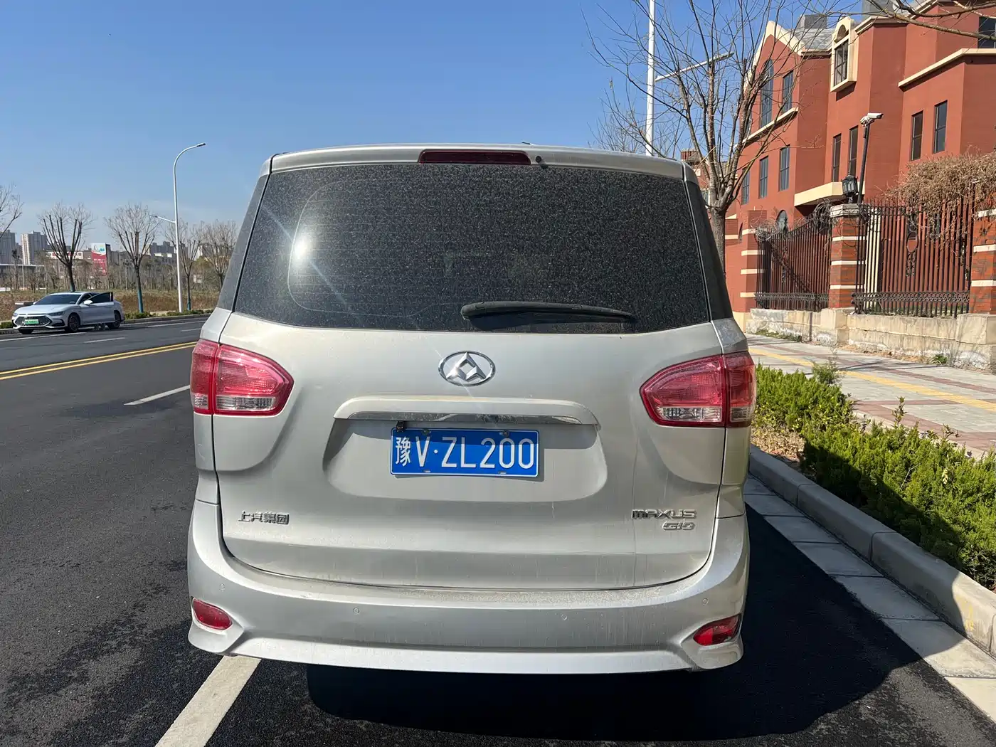 SAIC Maxus Maxus G10 2016 2.0T Automatic Elite фото 11