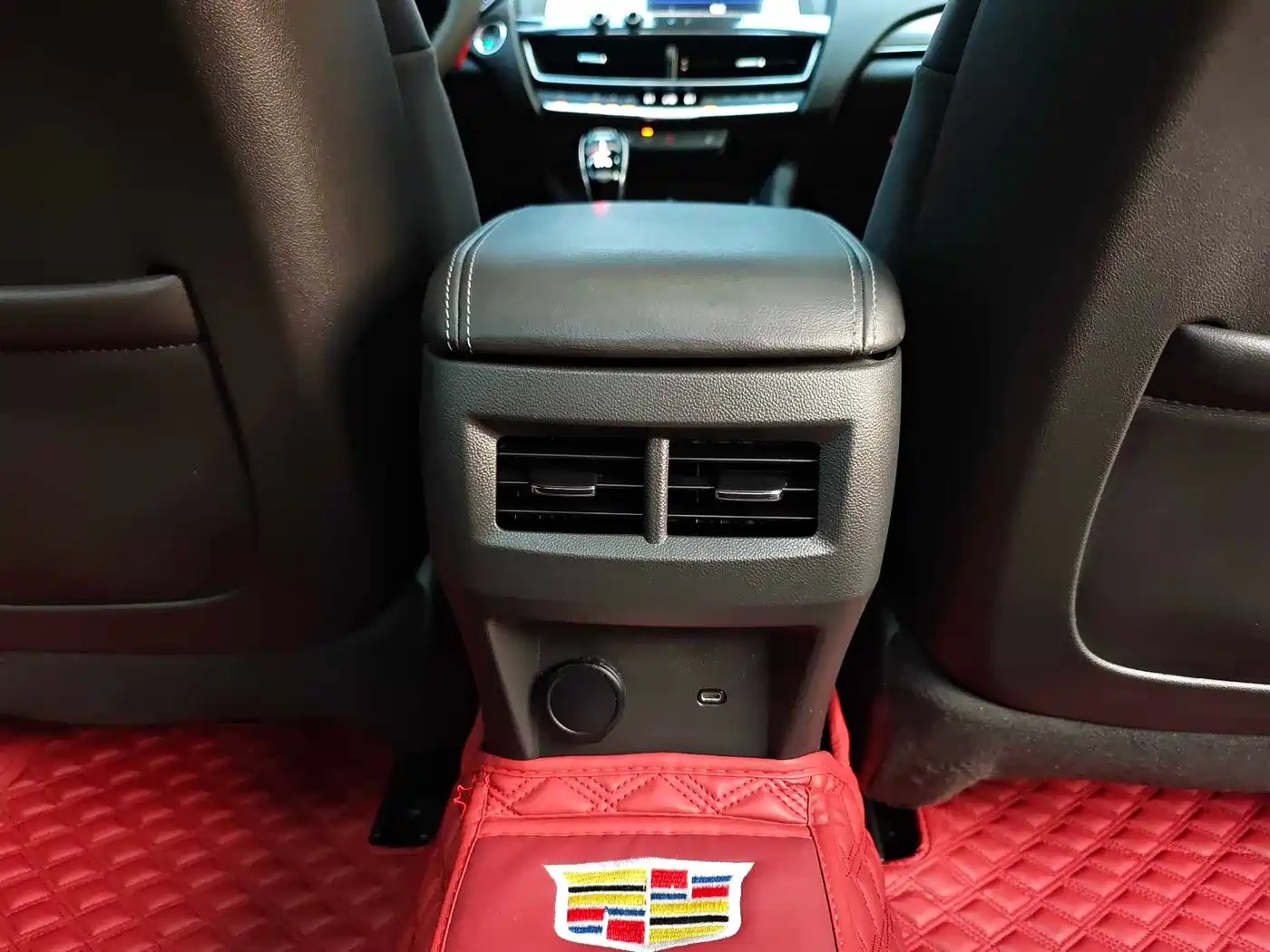 Cadillac CT5 2021 28T Luxury фото 28