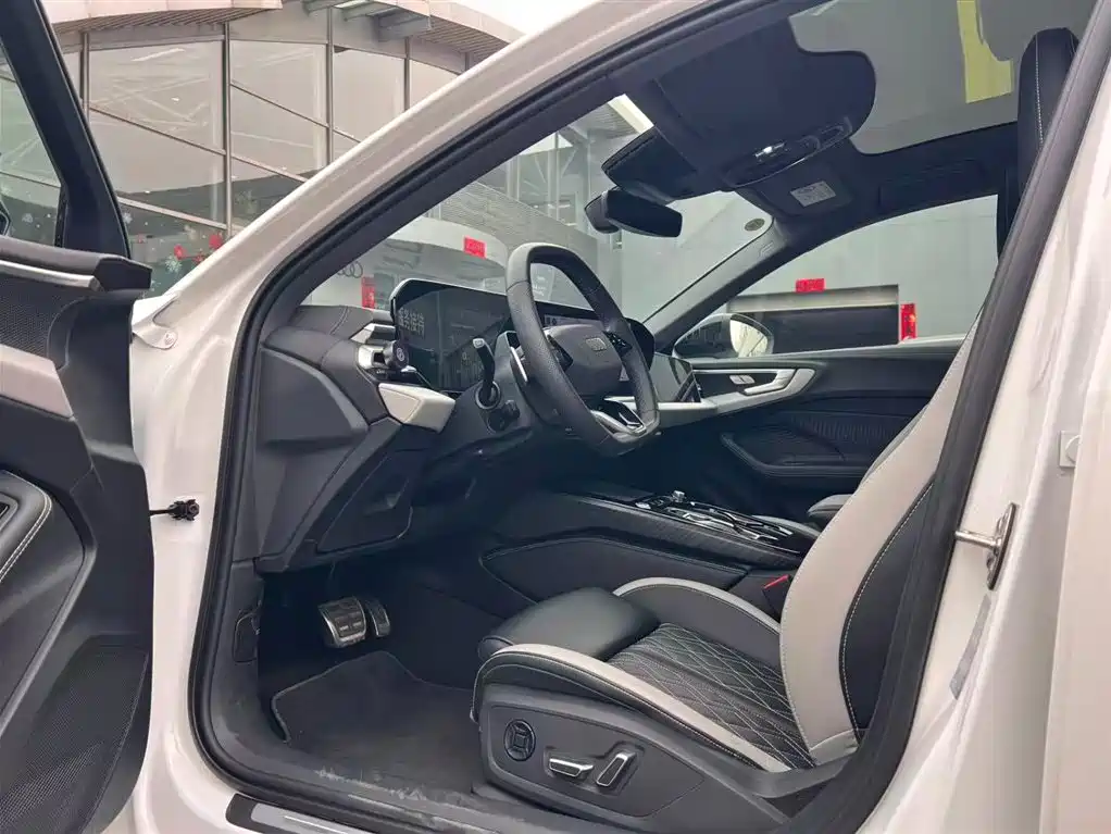 Audi A5L 2025 2.0T Sport Edition Plus фото 7