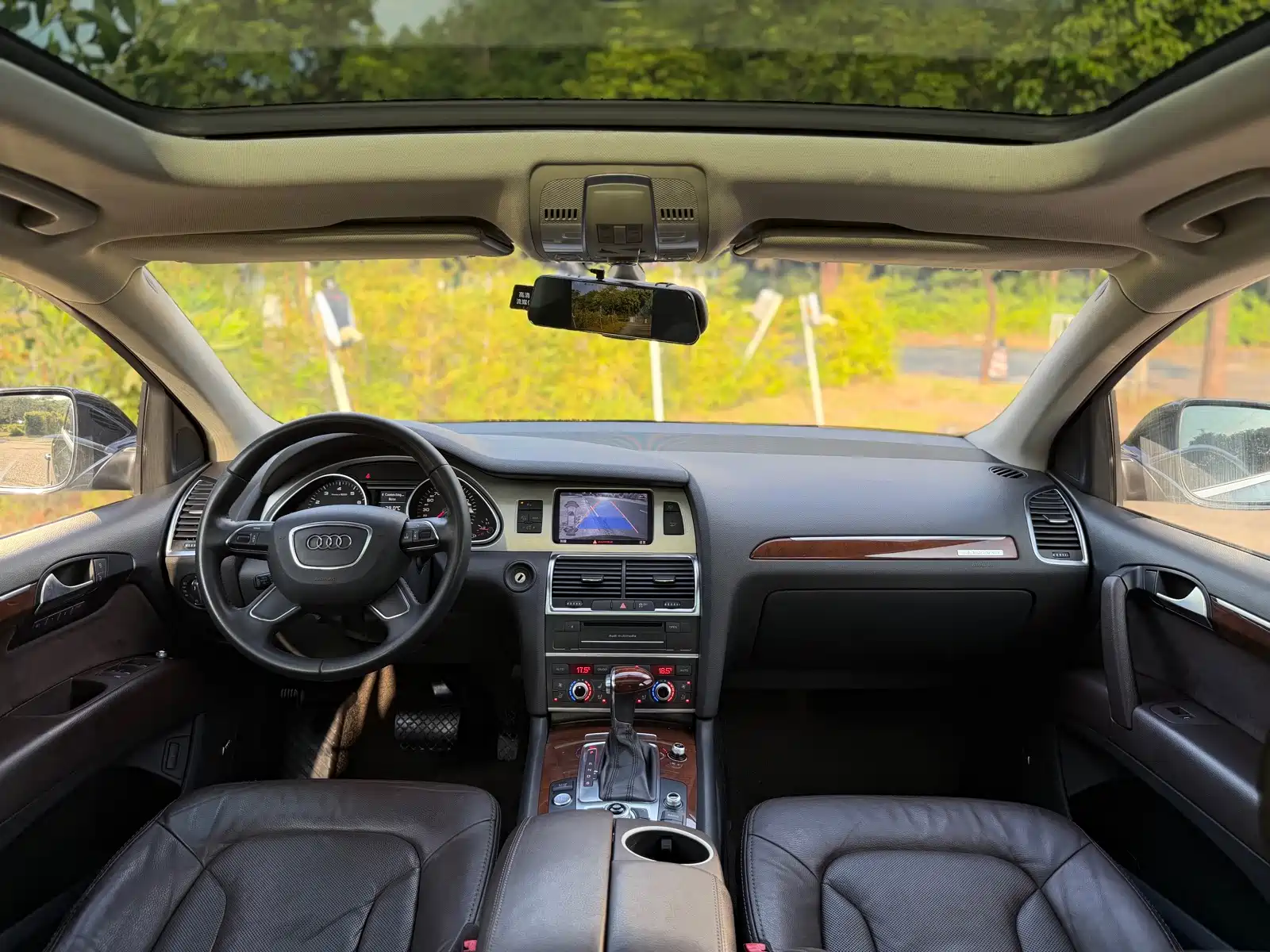 Photo 6 - Audi Q7