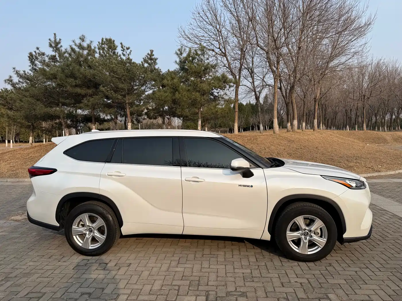Toyota Highlander 2024 2.5L Smart Hybrid 2WD Elite 5-seater фото 6