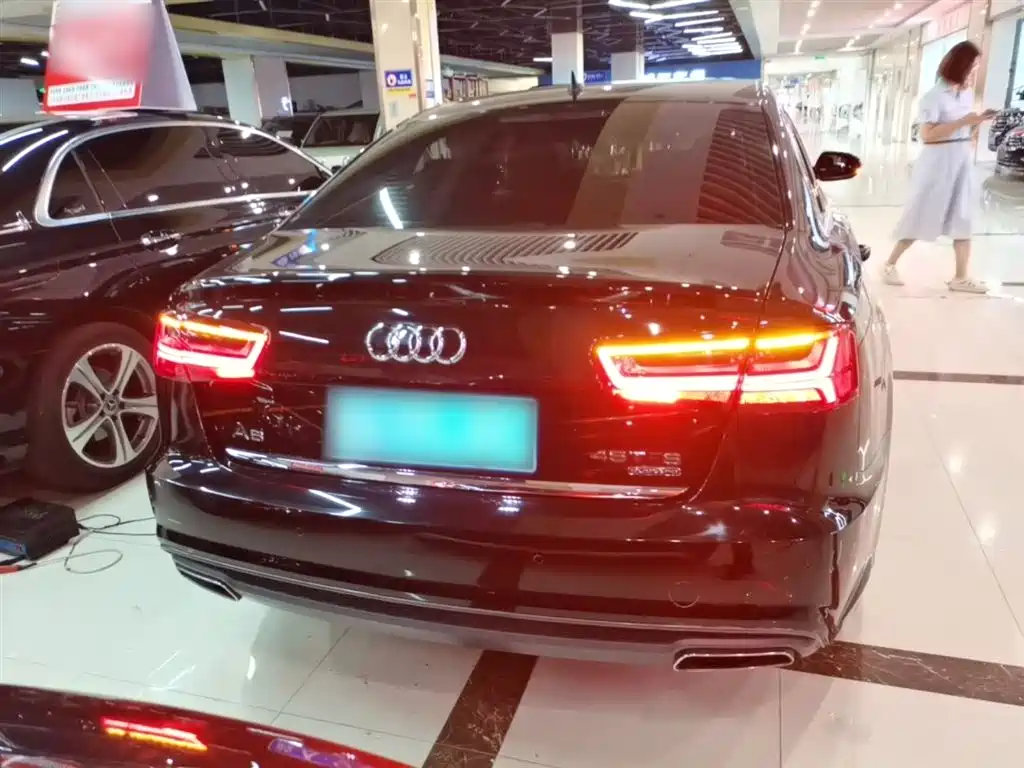 Audi A6L 2018 30th Anniversary 45 TFSI quattro Sport фото 6