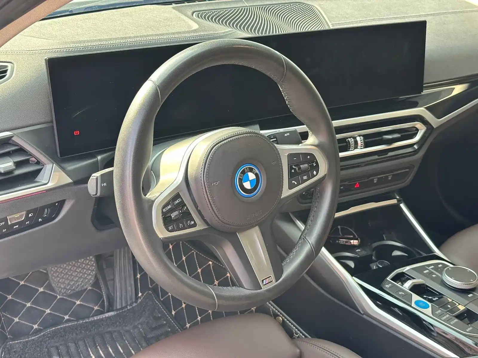 Фото 7 - BMW i3