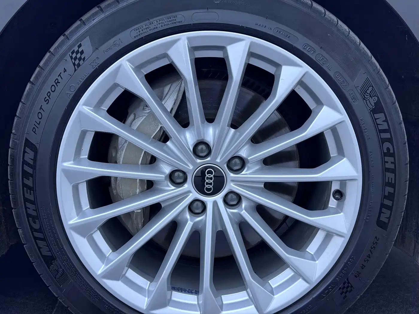 Audi A8 2021 A8L 50 TFSI quattro Comfort фото 16