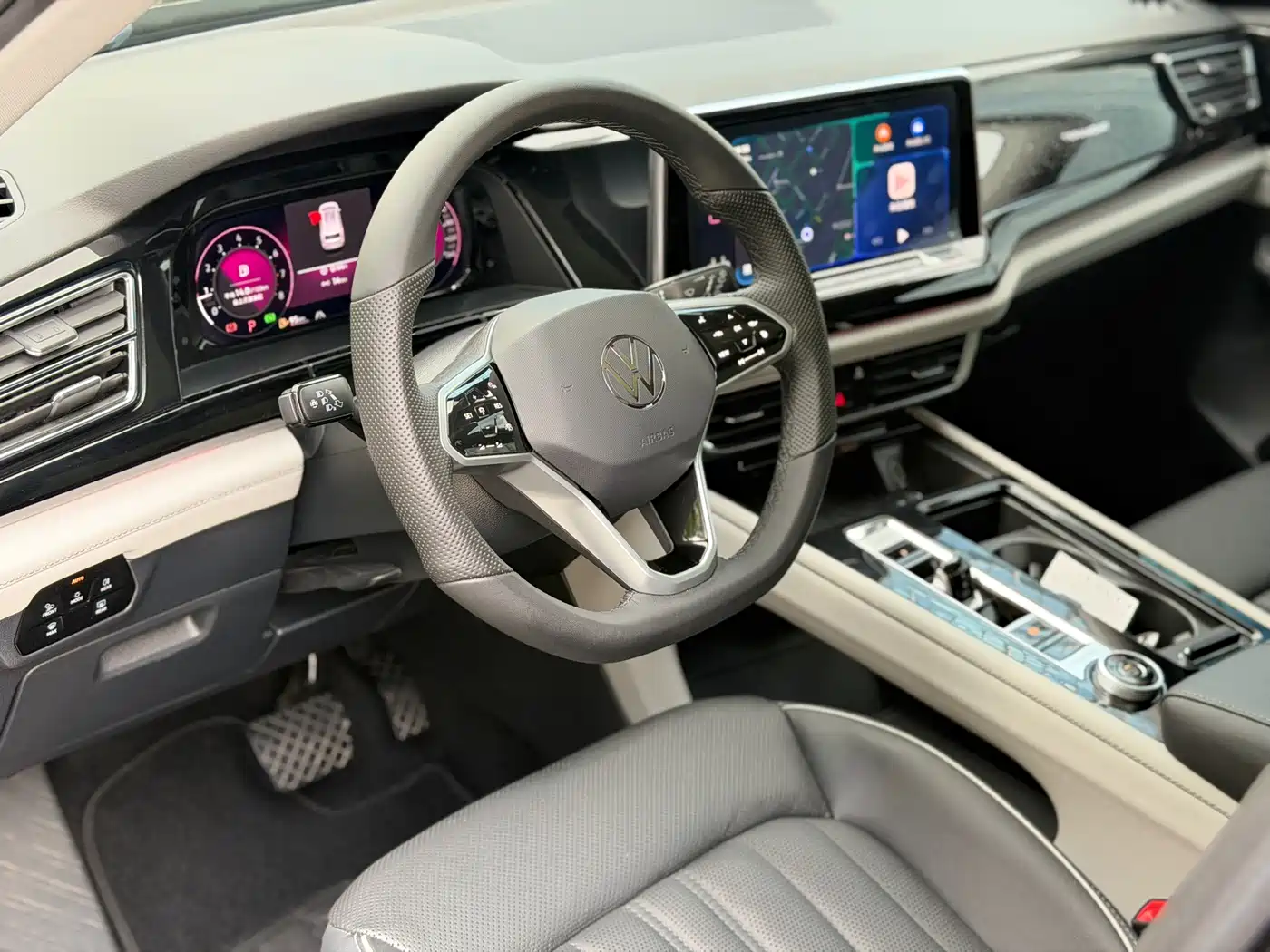 Volkswagen Teramont 2022 380TSI 4MOTION Premium Luxury фото 4