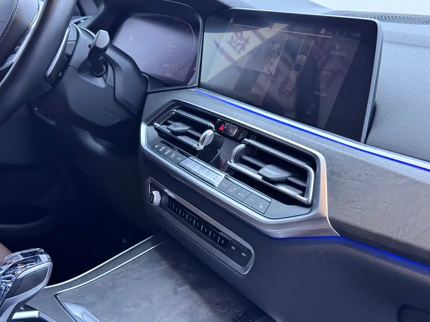 BMW X5 (Import) 2019 xDrive40i M Sport Package фото 11