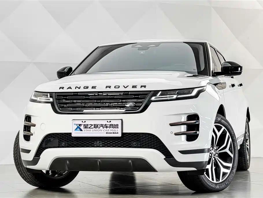 Land Rover Range Rover Evoque 2026 Range Rover Evoque L SE фото 3