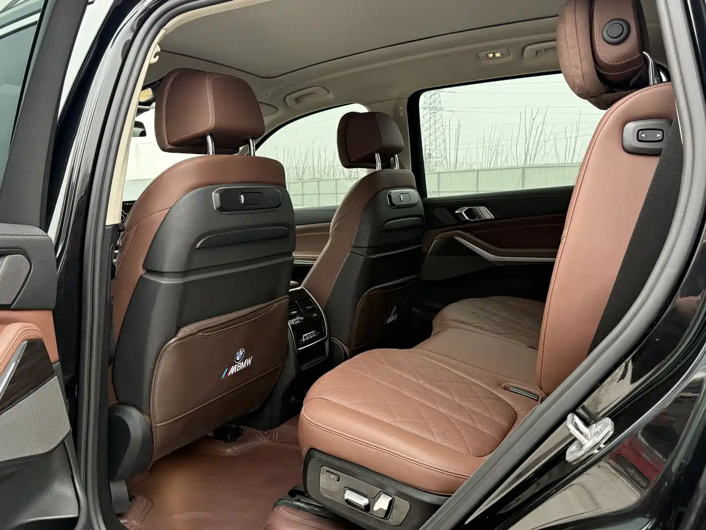 BMW X7 2023 xDrive40i Leading Luxury Package фото 5
