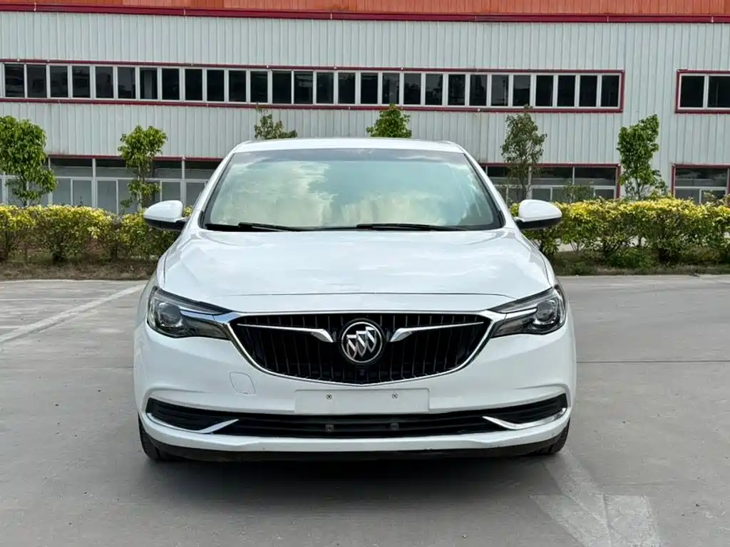 Фото 2 - Buick Excelle