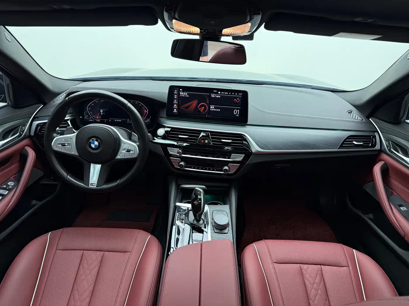 BMW 5 Series 2023 Facelift 530Li Leading M Sport Package фото 8