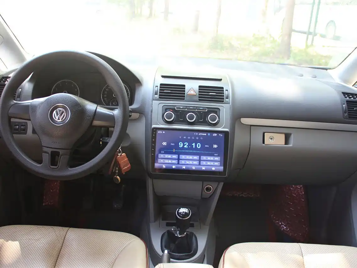 Фото 6 - Volkswagen Touran