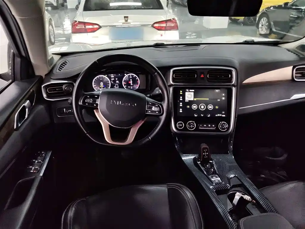 Lynk & Co 01 2017 2.0T 2WD Pro Version фото 7