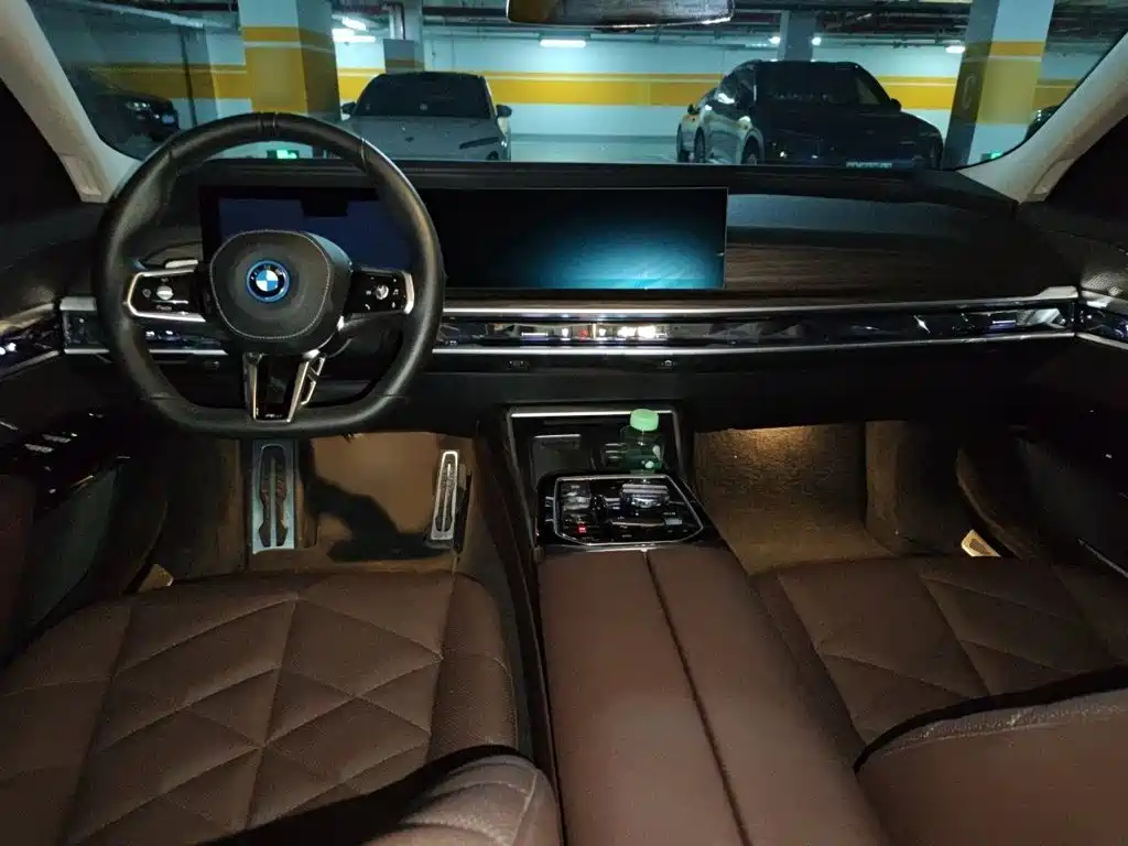 BMW i7 2024 2023 eDrive50L Leading M Sport Package