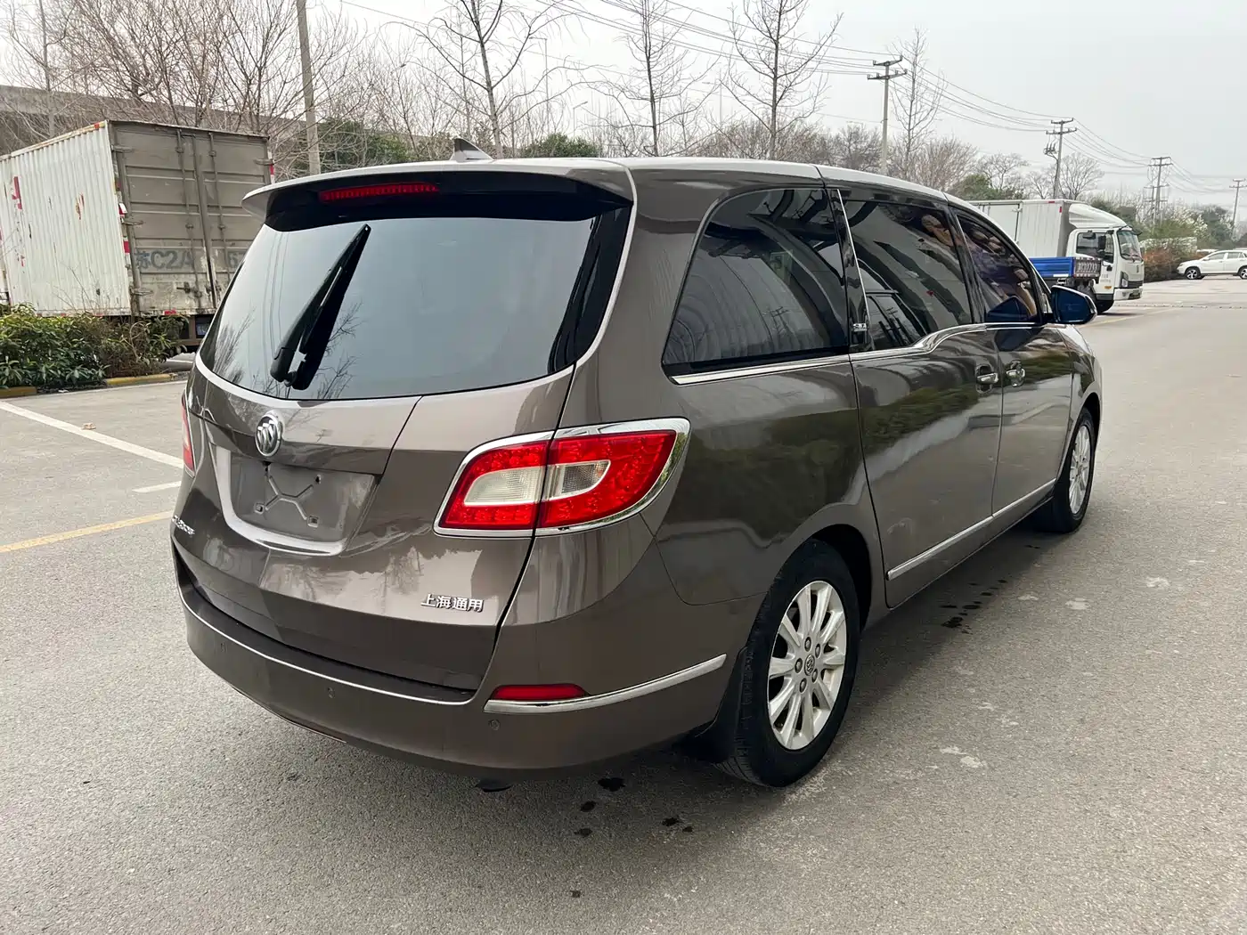 Buick GL8 2011 3.0L XT Luxury Business Flagship фото 9