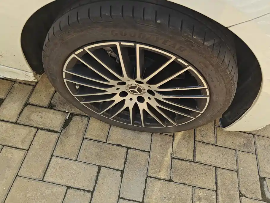 Фото 6 - Mercedes-Benz C-Class