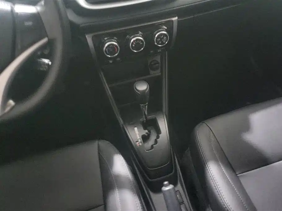 Toyota YARiS L Zhi Xuan 2022 Zhi Xuan X 1.5L CVT Leading PLUS Edition фото 16