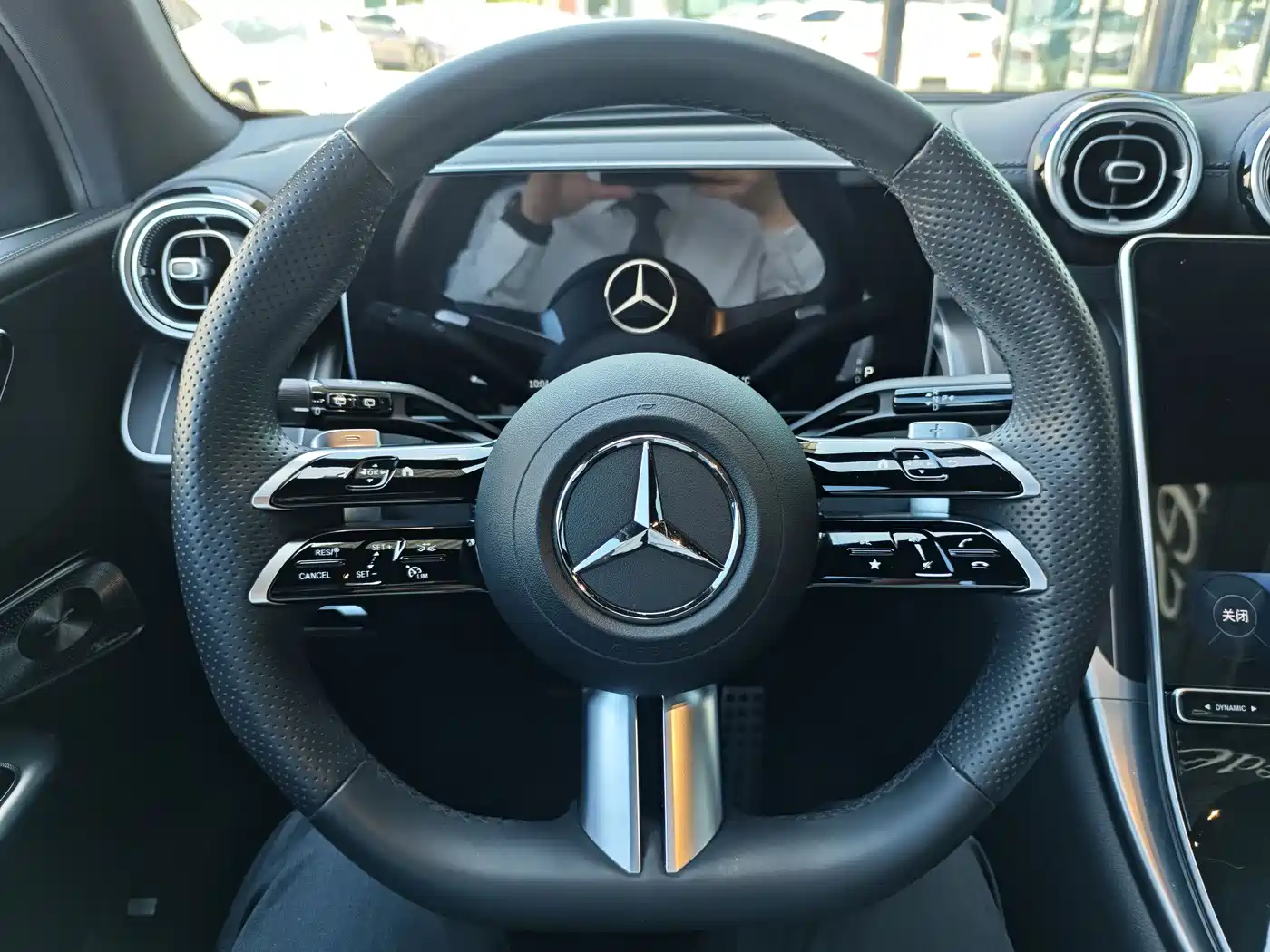Mercedes-Benz GLC 2024 GLC 300 L 4MATIC Luxury 5-seater фото 11