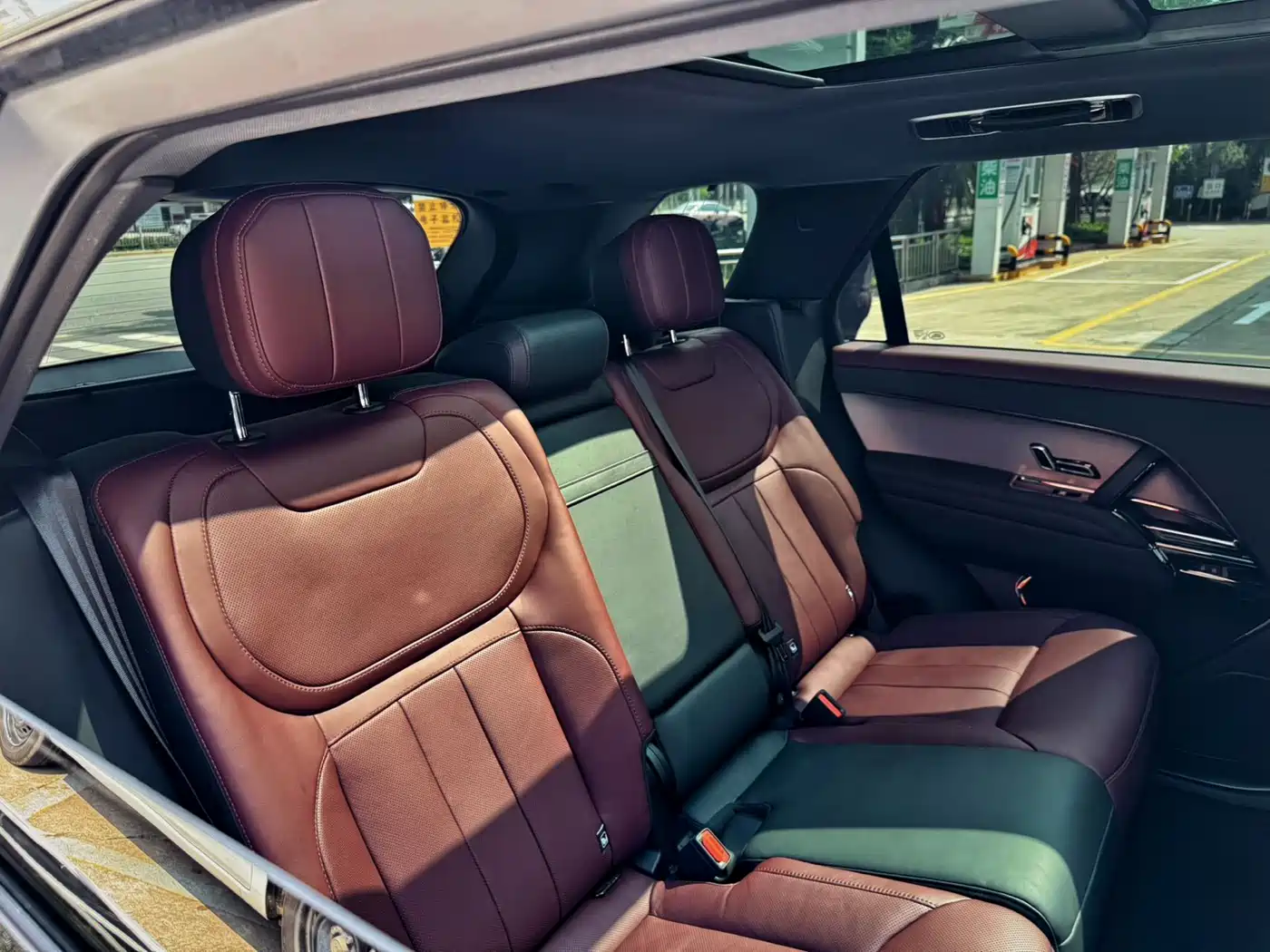 Land Rover Range Rover Sport 2024 400PS Dynamic SE фото 4