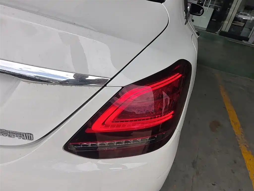 Mercedes-Benz C-Class 2020 Facelift C 200 L Fashion Sport Version фото 13