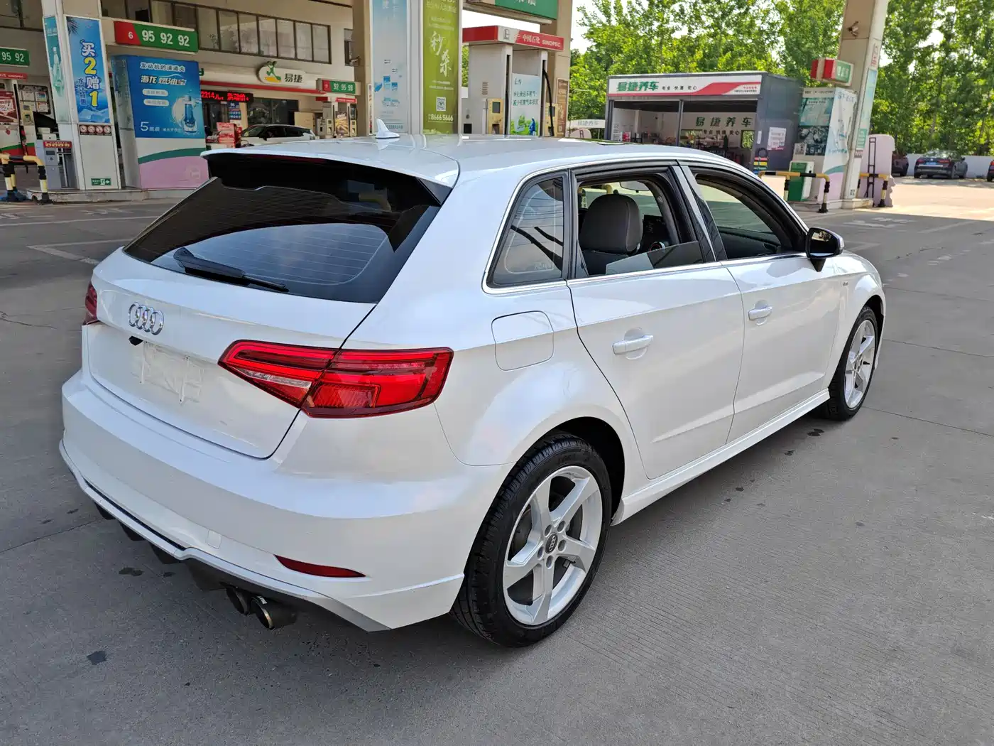 Audi A3 2018 30th Anniversary Sportback 35 TFSI Fashion фото 7