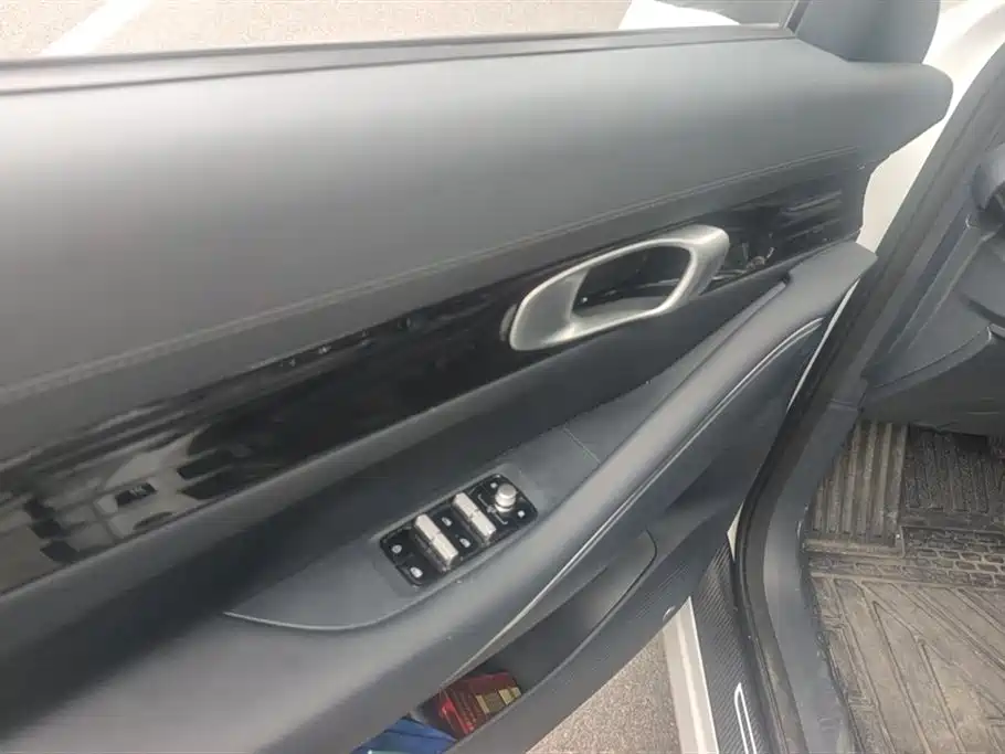 Geely Galaxy Galaxy E5 2024 440km Start Edition фото 7