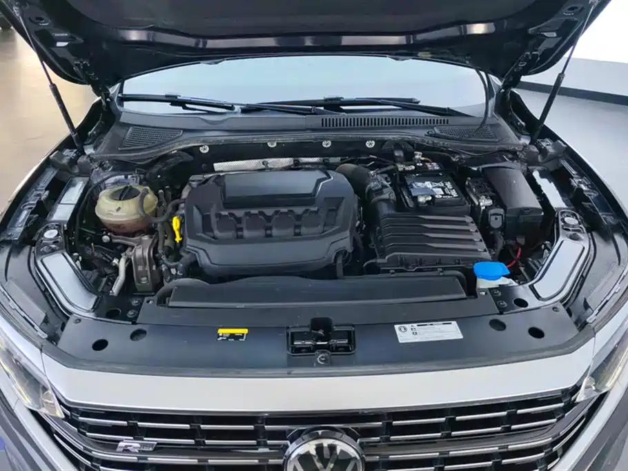 Volkswagen Passat 2024 330TSI Elite Edition фото 10
