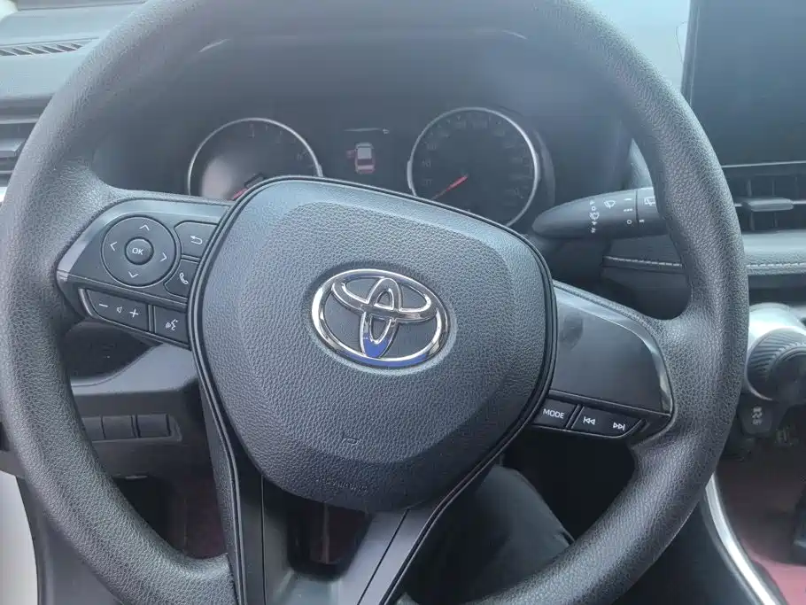 Toyota Wildlander 2023 2023 2.0L CVT FWD LE