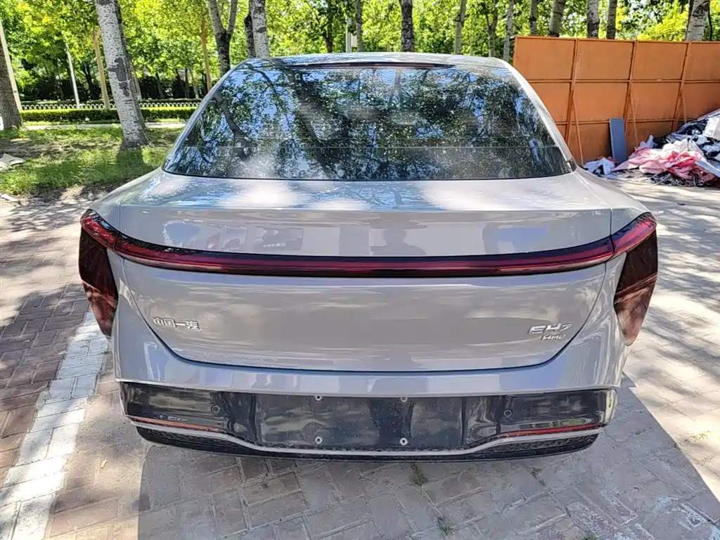 Hongqi EH7 2024 690 Pro фото 4