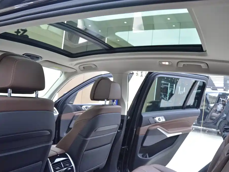 BMW X7 2019 xDrive40i Leading Luxury Package фото 15