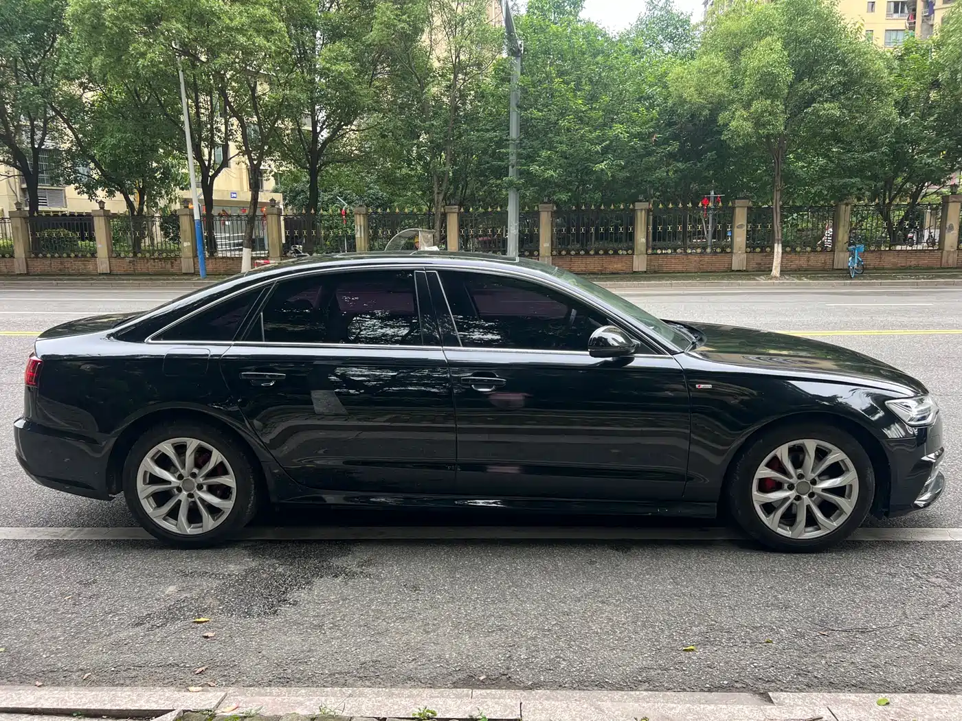 Audi A6L 2018 30th Anniversary 35 TFSI Fashion фото 4