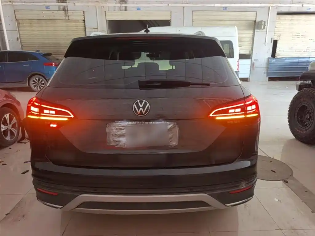 Volkswagen Tayron 2022 280TSI 2WD Luxury Smart Connect Edition фото 6