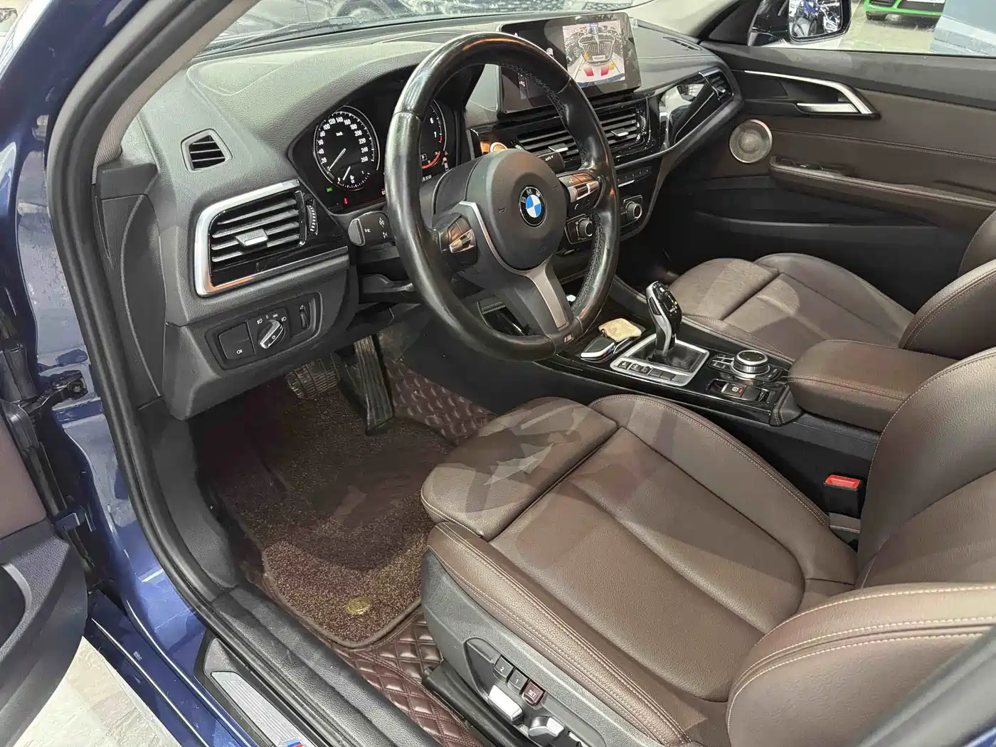 BMW 1 Series 2021 Facelift 120i M Sport Shadow Edition фото 11