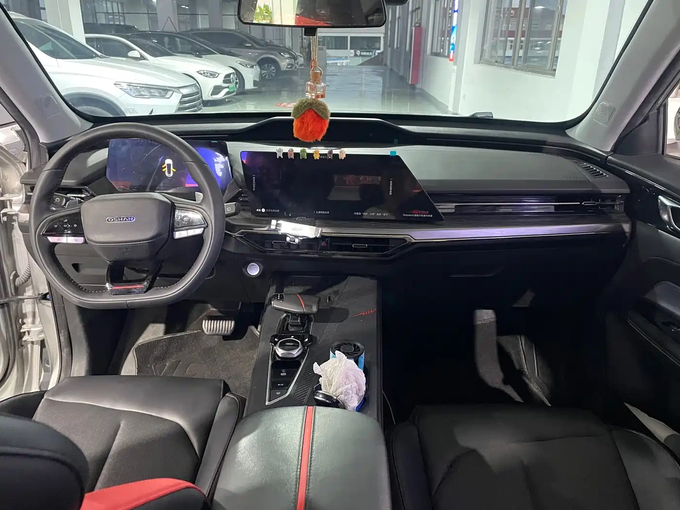 Changan Oshan Z6 2022 2022 Blue Whale 1.5T DCT Intelligent Leader