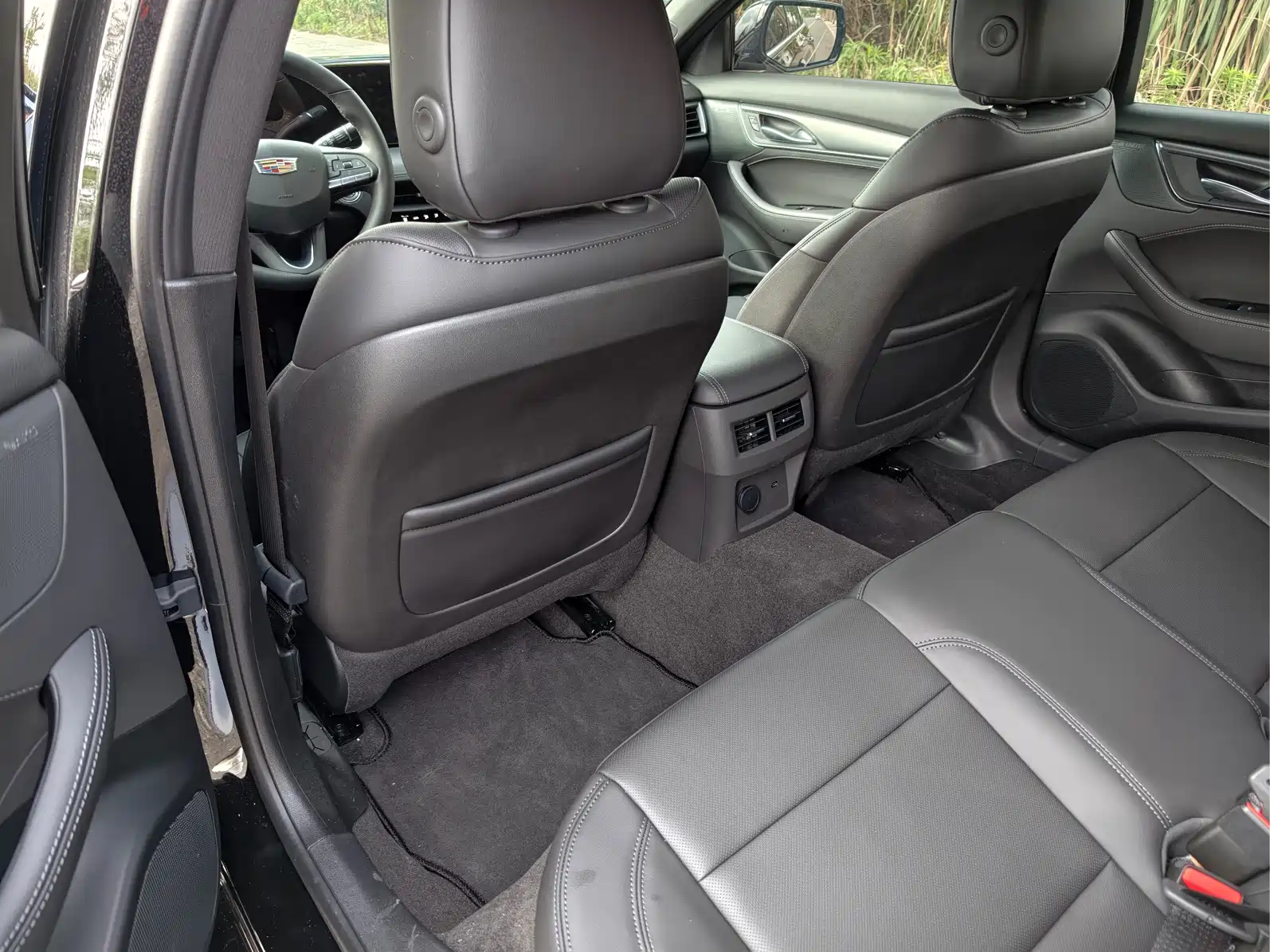 Photo 8 - Cadillac CT5