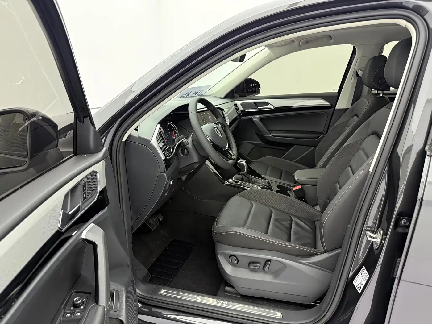 Volkswagen Tayron 2021 280TSI 2WD Luxury Smart Connect фото 20