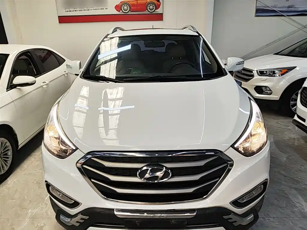 Hyundai Beijing Hyundai ix35 2015 2.0L Automatic 2WD Smart Type China IV фото 3