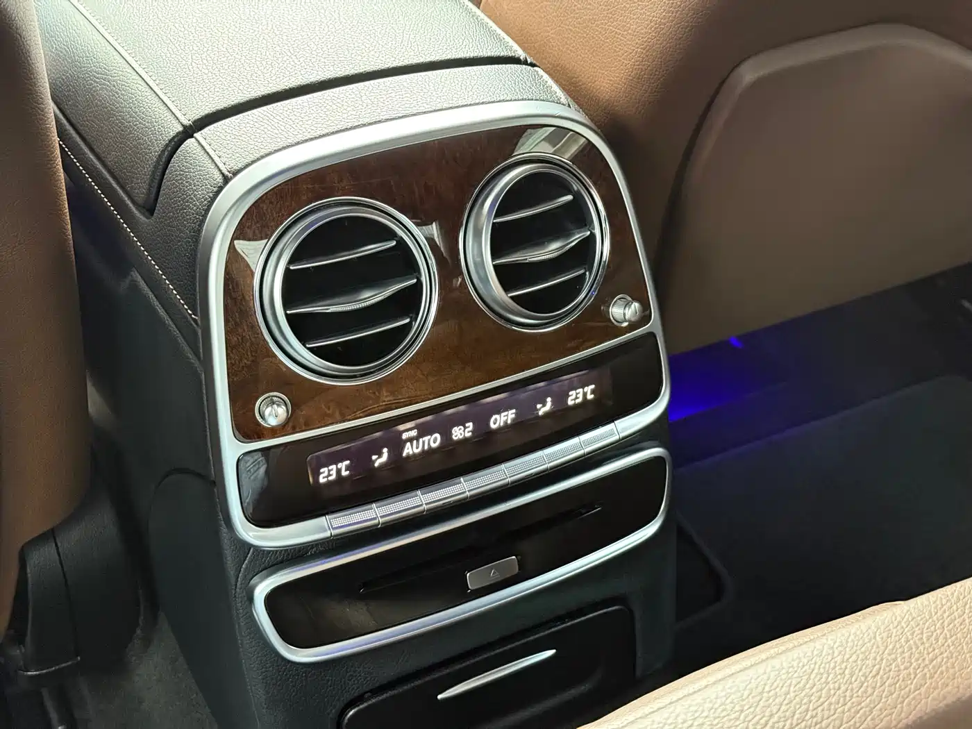 Mercedes-Benz S-Class 2014 S 320 L Luxury фото 16