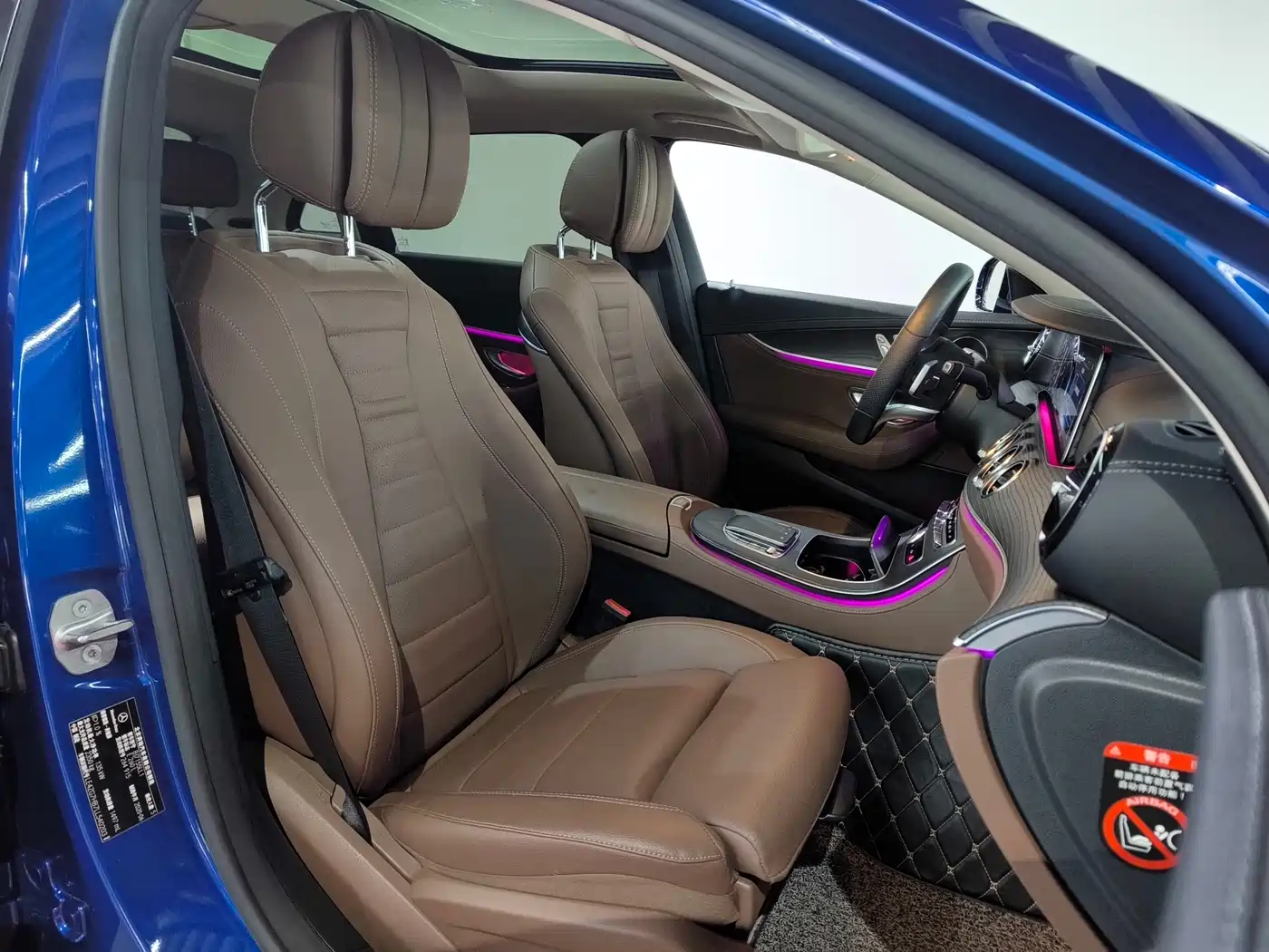 Mercedes-Benz E-Class 2020 Model E 260 L Sport фото 20