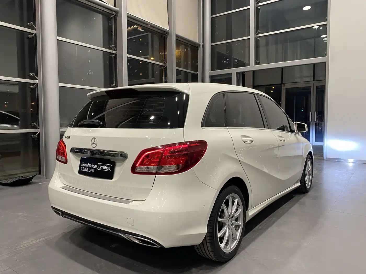 Mercedes-Benz B-Class 2015 B 200 Dynamic фото 17