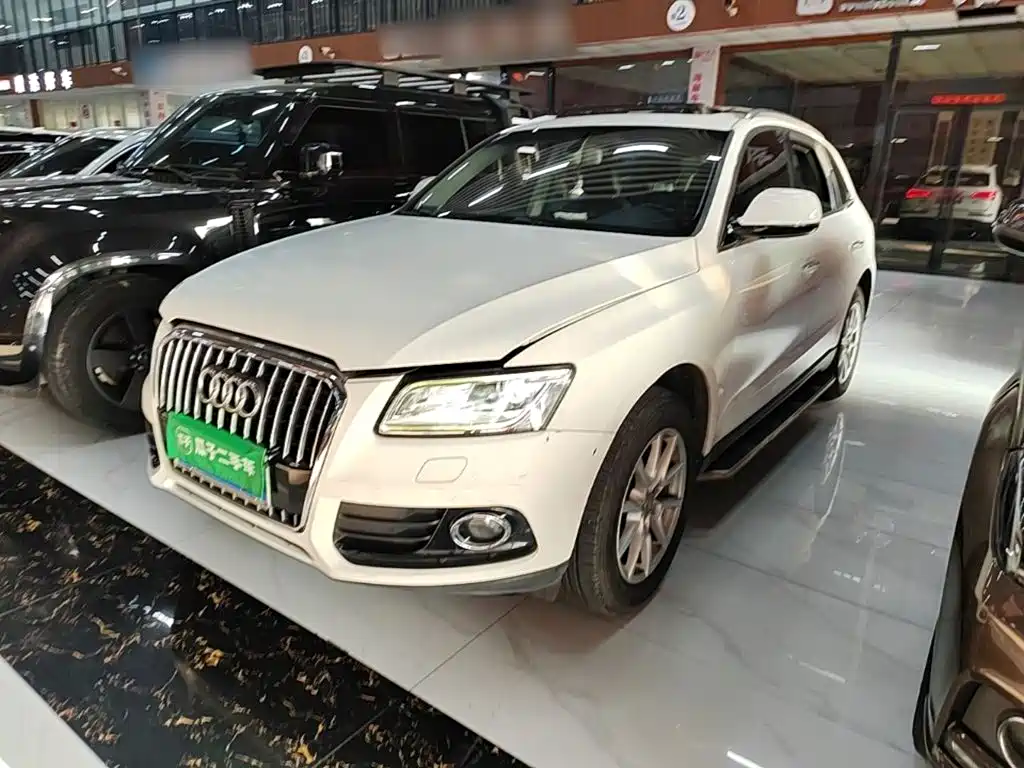 Фото 1 - Audi Q5