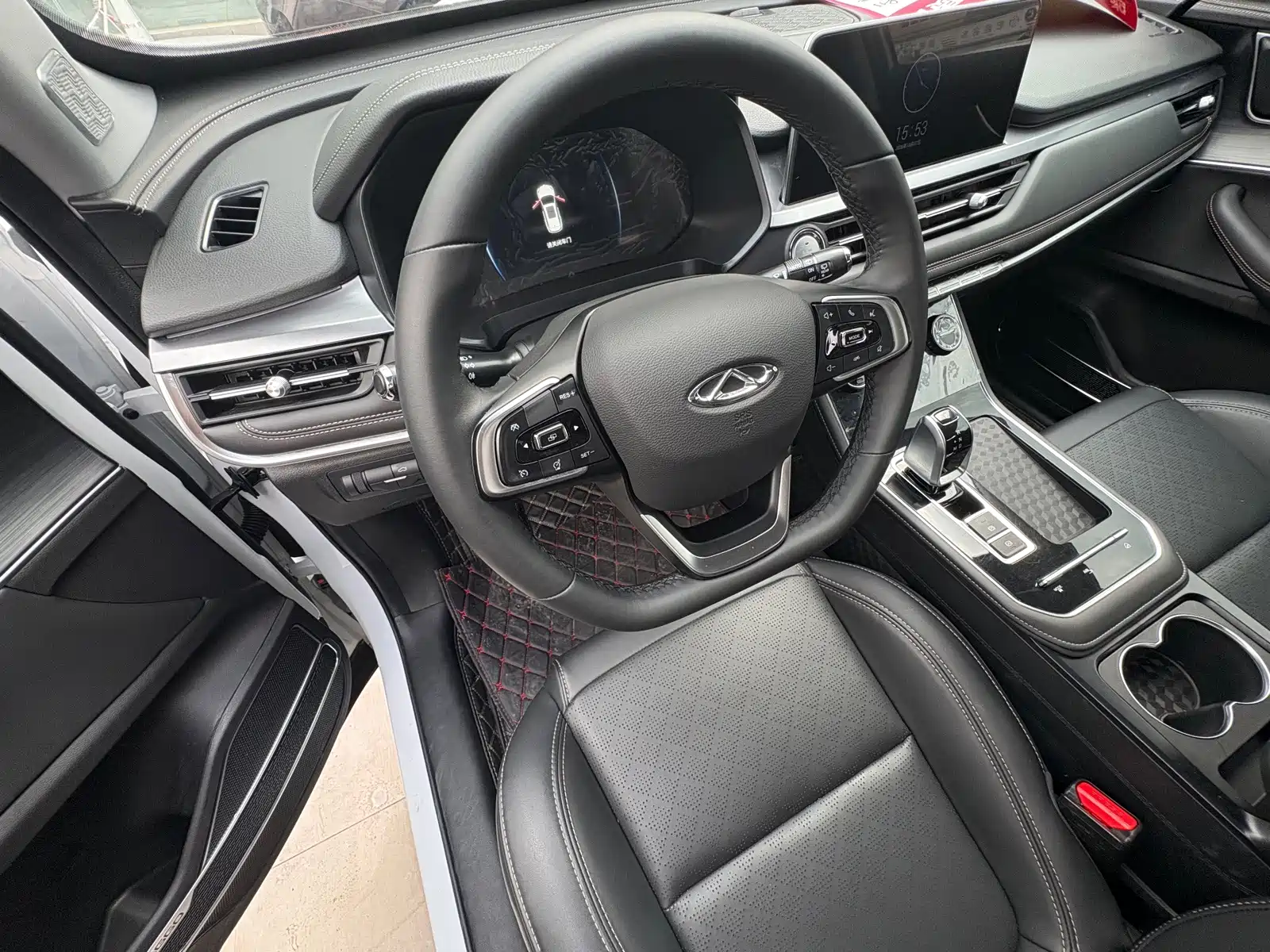 Фото 8 - Chery Tiggo 8