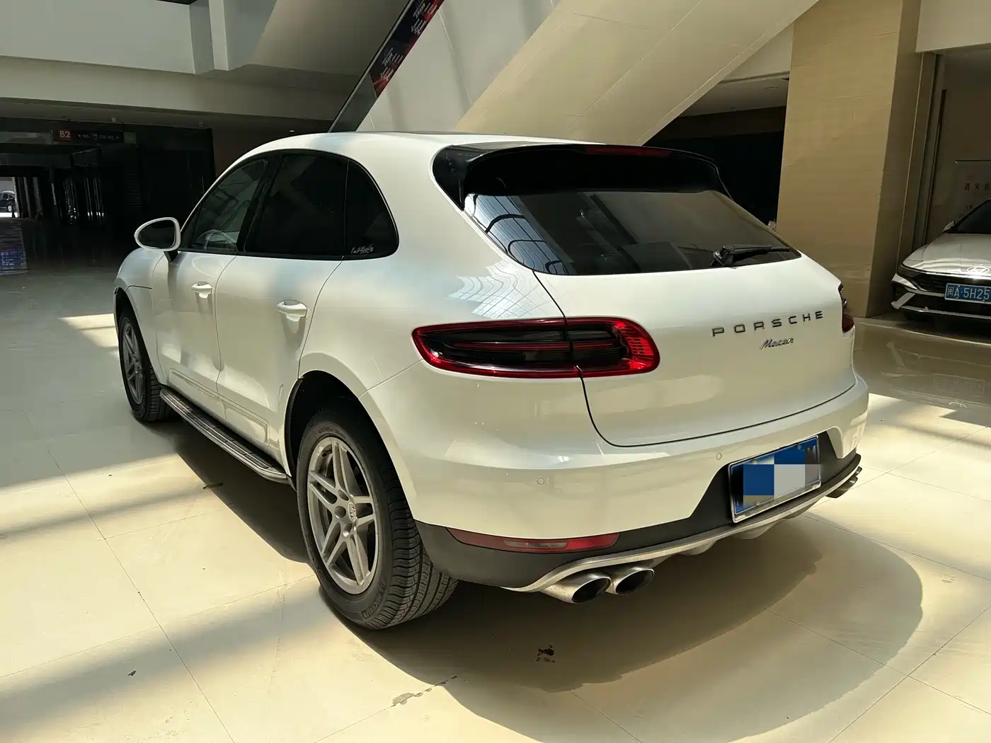 Porsche Macan 2017 Macan 2.0T фото 6