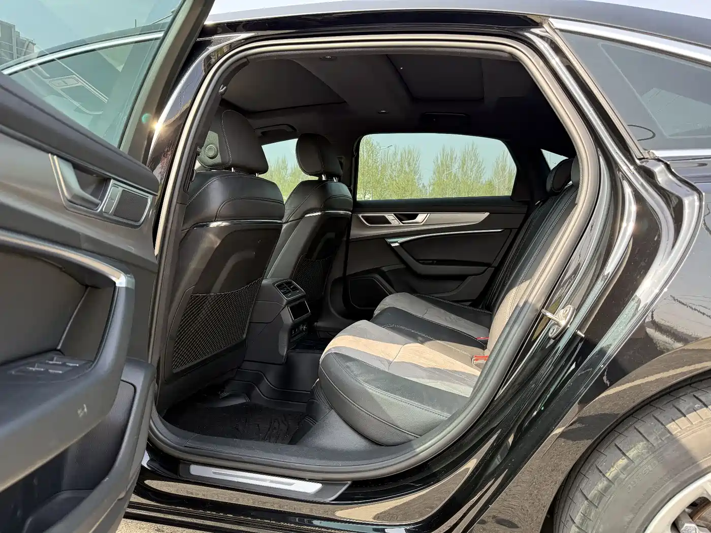 Audi A6L 2024 45 TFSI Premium Dynamic фото 6