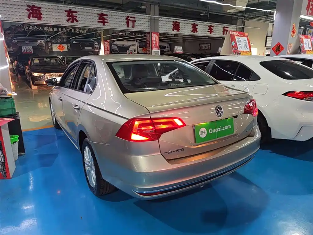 Volkswagen Bora 2016 Model 1.6L Automatic Comfort фото 5