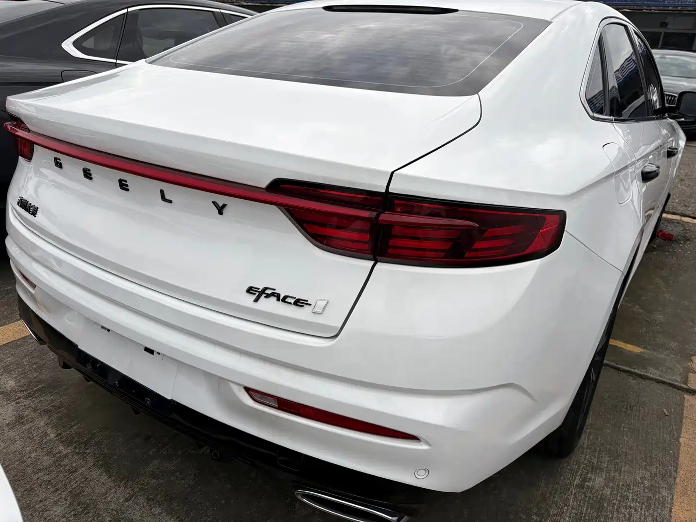 Фото 8 - Geely Xing Rui
