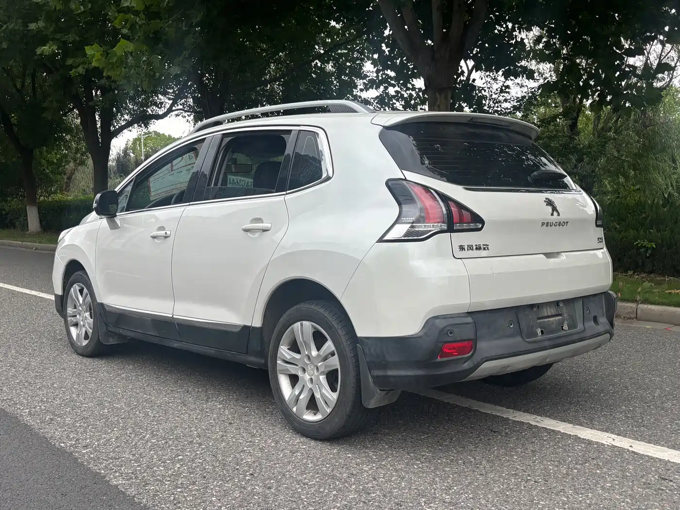 Peugeot 3008 2017 2016 2.0L Automatic Classic Edition