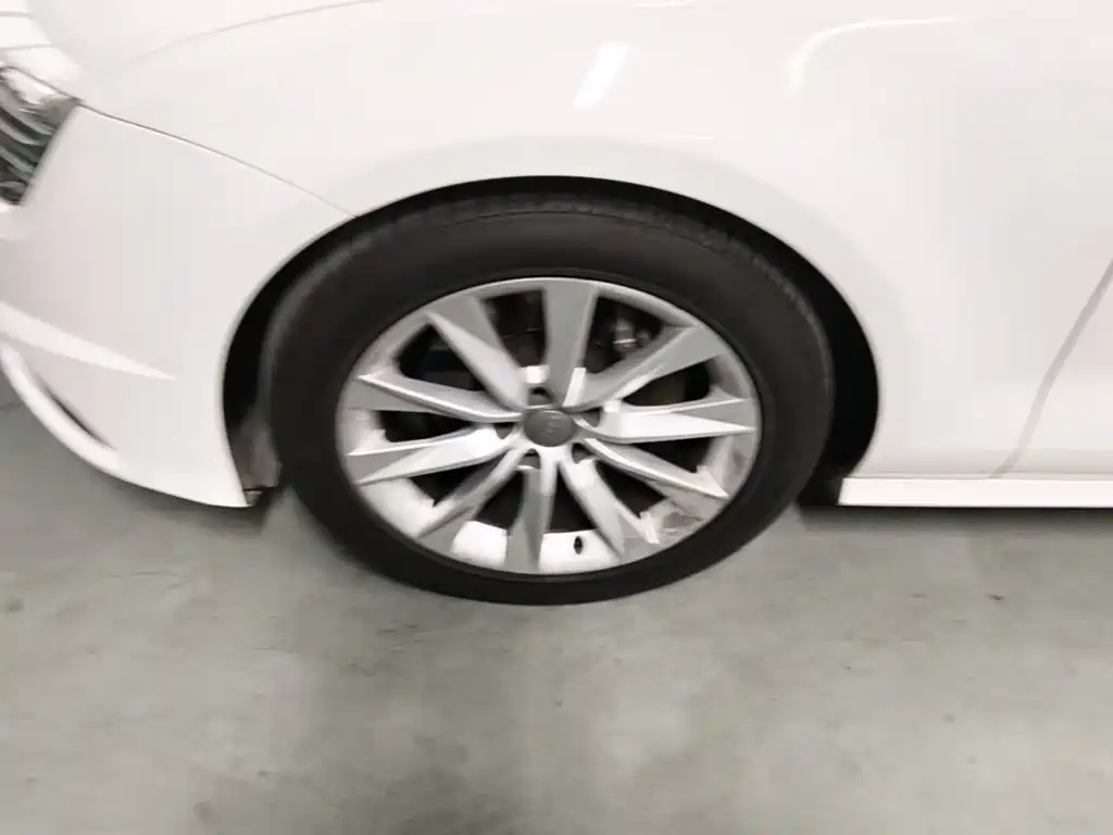 Фото 23 - Audi A7