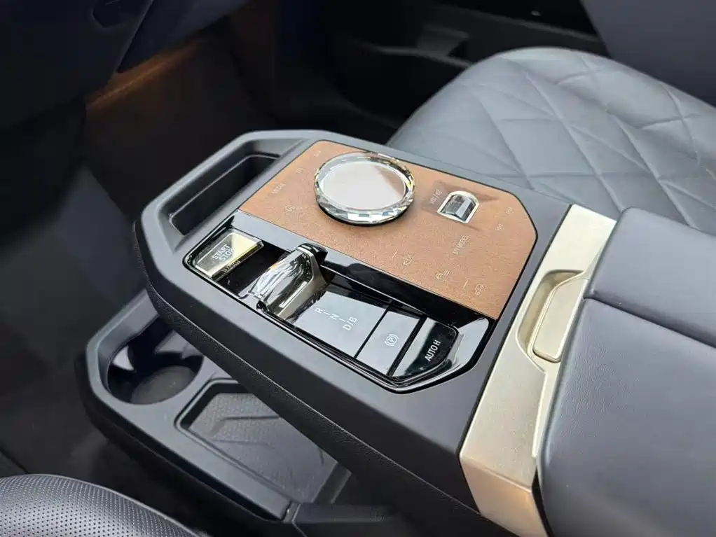  BMW BMW iX M60 2022 M60 11